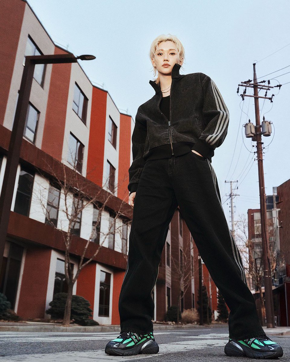 FLXCentral's tweet photo. #FelixEffect According to the report, #FELIX drove a 757% surge in saves for the Adidas x Denim Firebird Track Setup ATMOS after going viral on social media wearing the outfit:
In the Adidas Original denim styling lookbook released on March 26, ambassador Felix of Stray Kids was featured wearing the look, which went viral on social media and led to a 757% increase in saves compared to the previous week
🔗 https://t.co/bMSyt2DzPa
FELIX ADIDAS CAMPAIGN
#FELIXxADIDAS