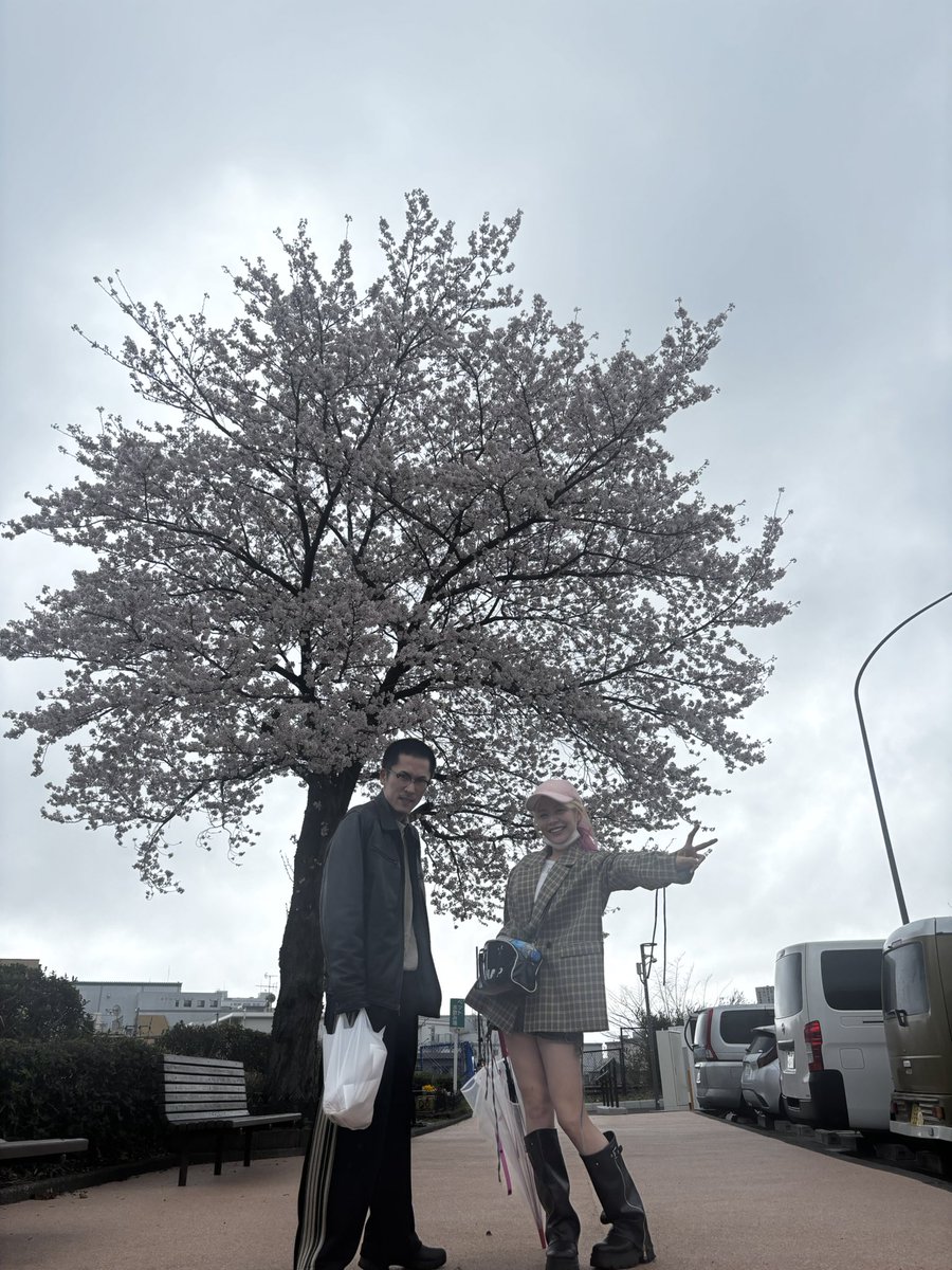 おしのよしなり君 tweet media