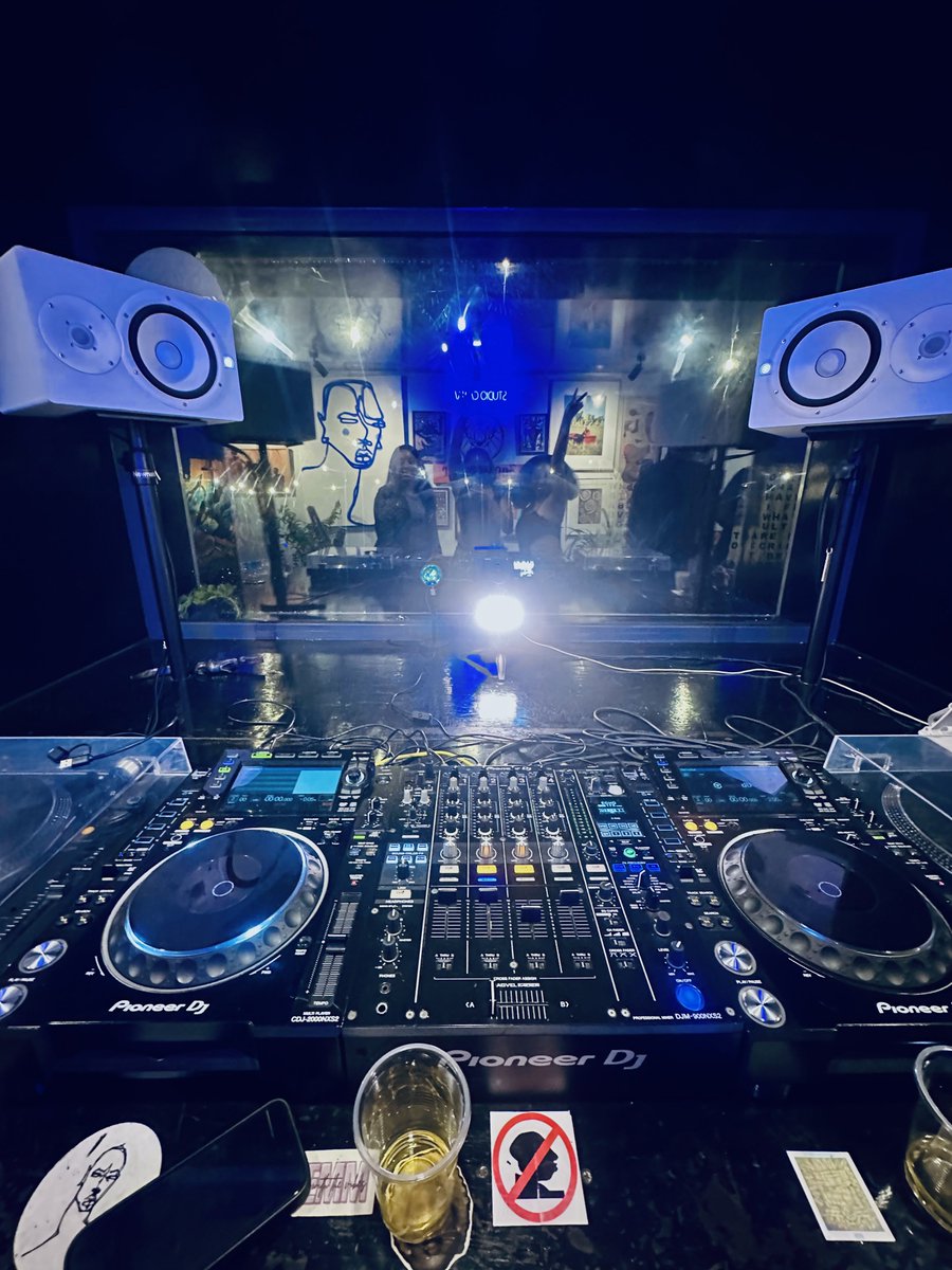 Cute lil’ month!

Solid 9/10, still looking for the 1 I need ☺️