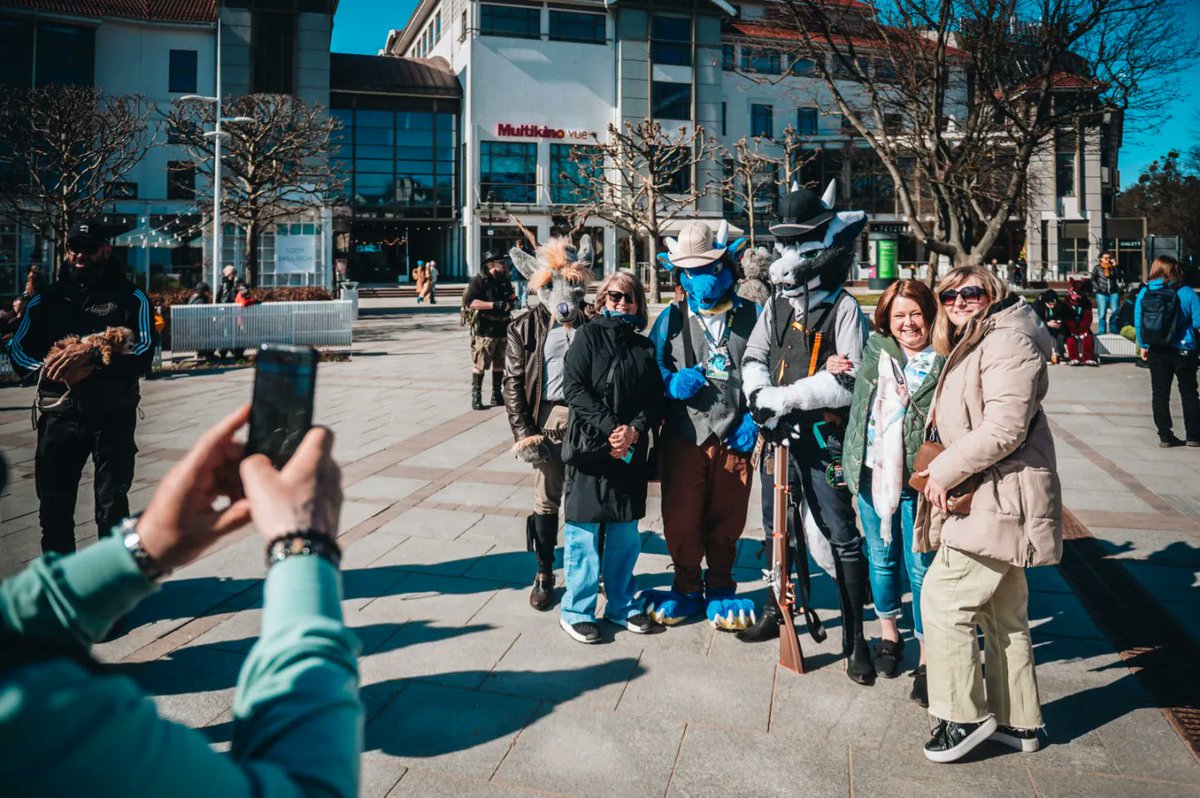 gDragy's tweet photo. @starseeker1334 @tigsford (1/2)can 100% confirm that, Gdakon has been my go-to convention the past years (beside EAST, but as Organizer that doesn't count xD) and the vibe on Gdakon is just FANTASTIC. A lot of fun and positvity, also on the Fursuitwalk, I can ABSOLUTLY recommend! Can't wait for next year! https://t.co/FZRfW3o0JS