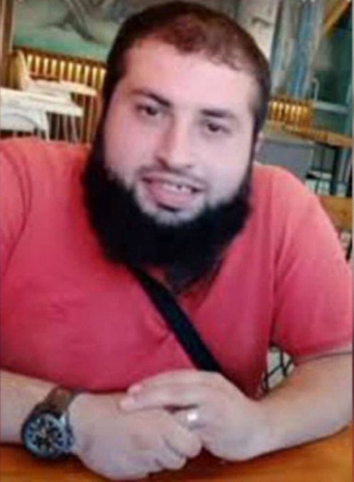 _CaN Ve CaN _ Bir gün şehre bir yabancı gelir.. tweet media