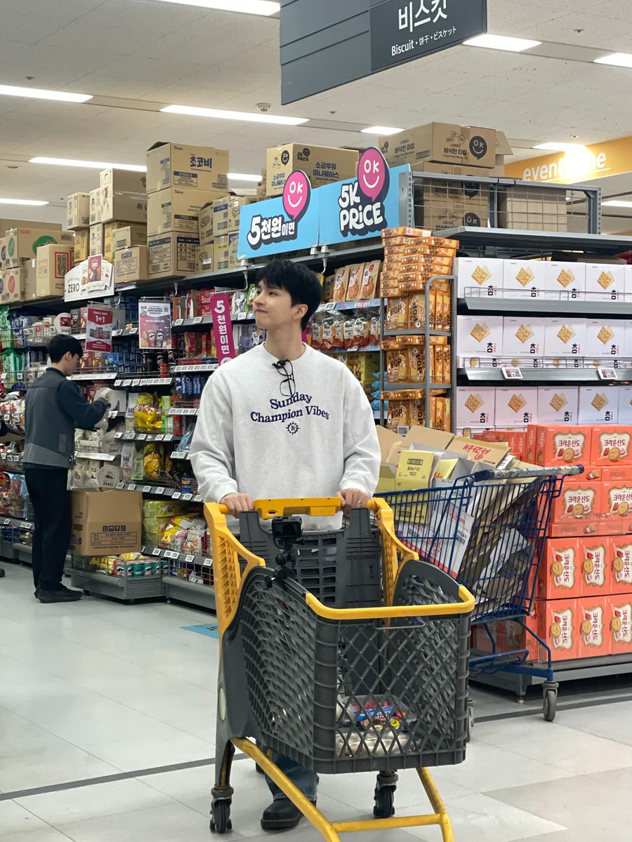 개인기 디자인 스쿨 tweet media