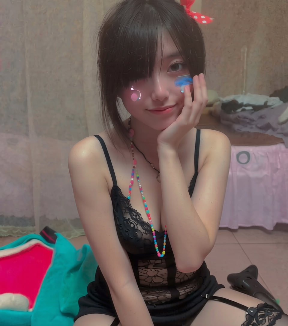 小齒不語 tweet media
