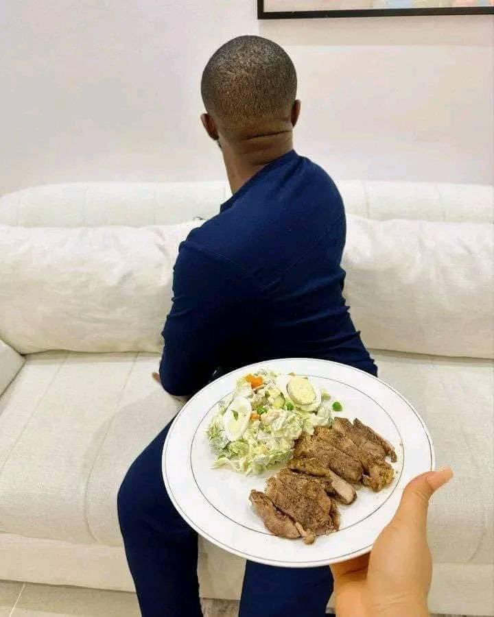 MAKANAKI tweet media