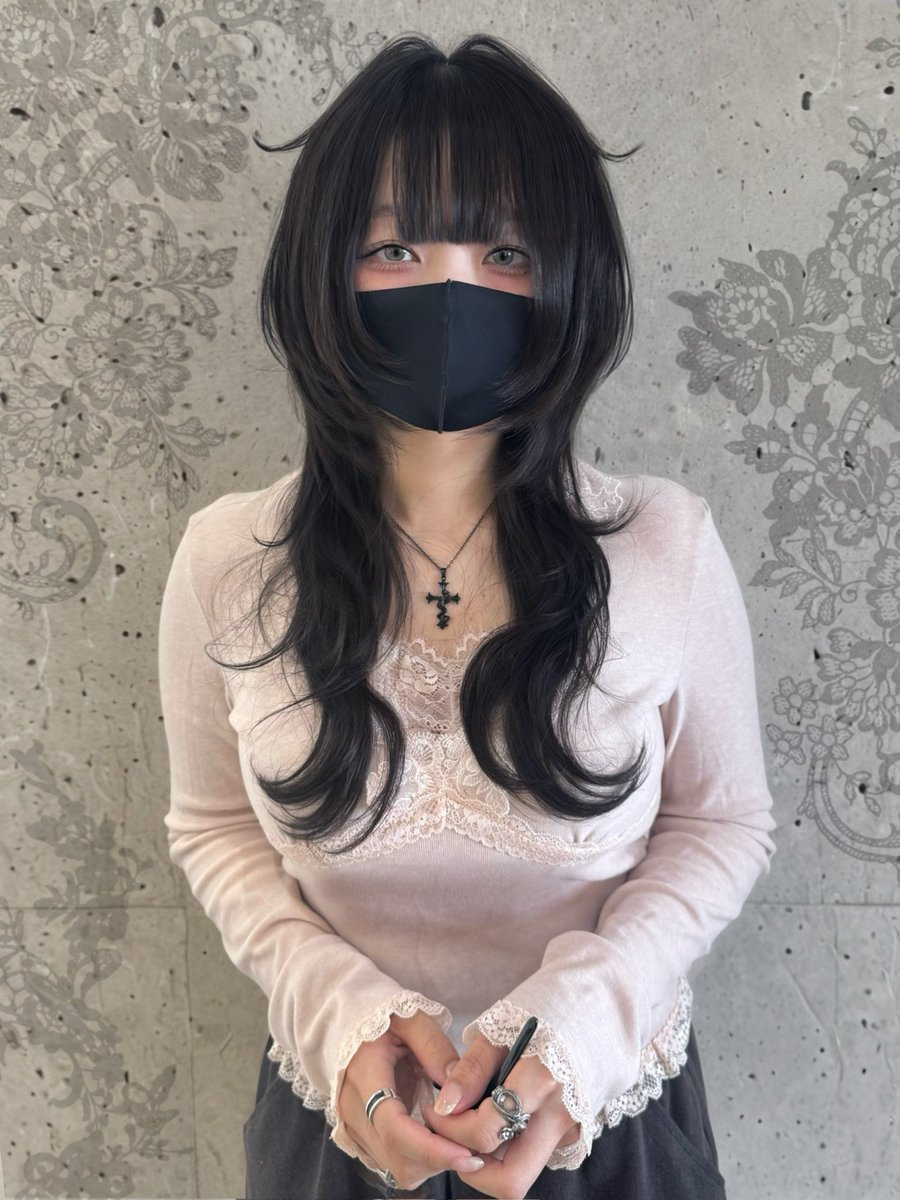 - 꽃 Hana tweet media