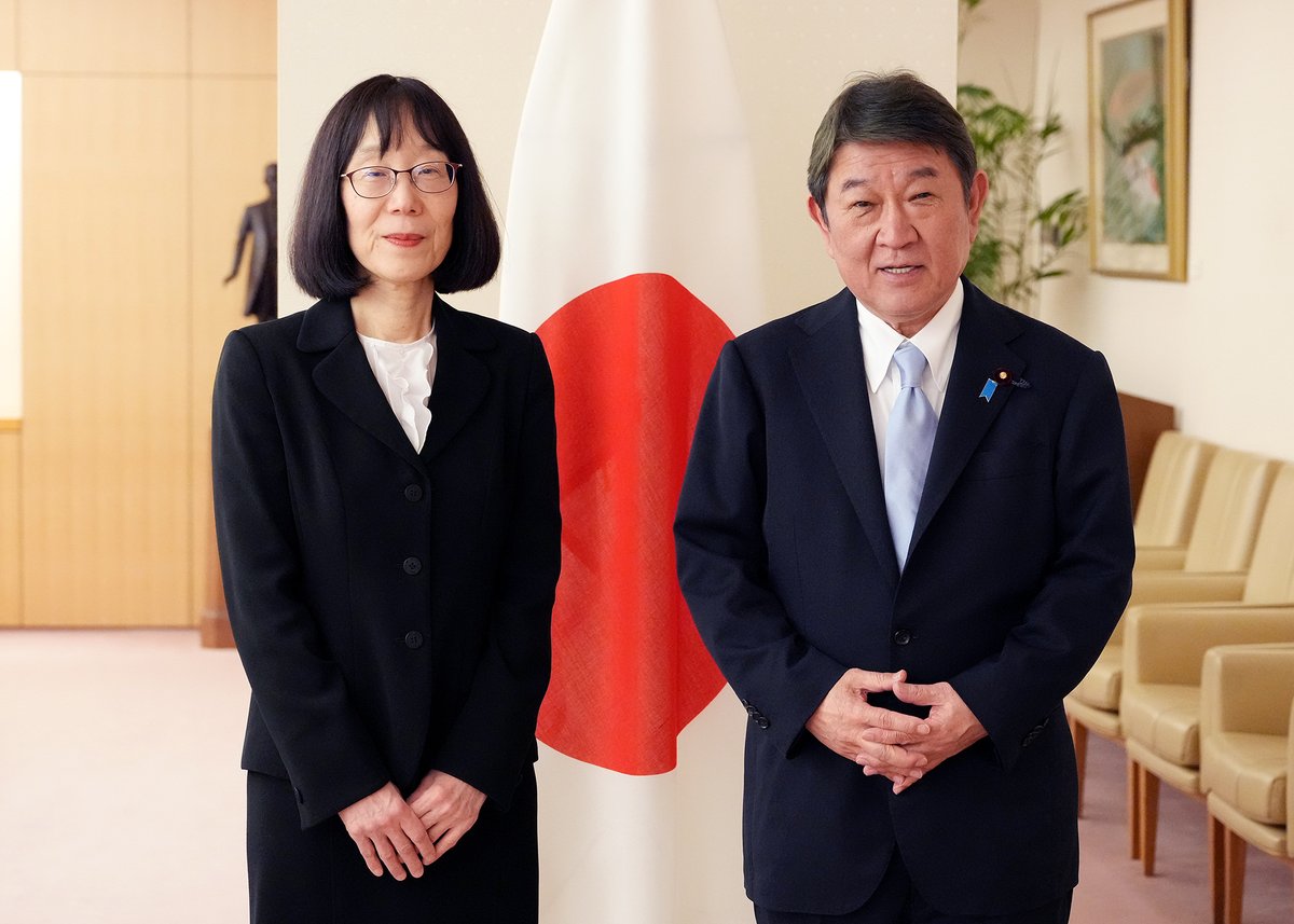 外務省 tweet media