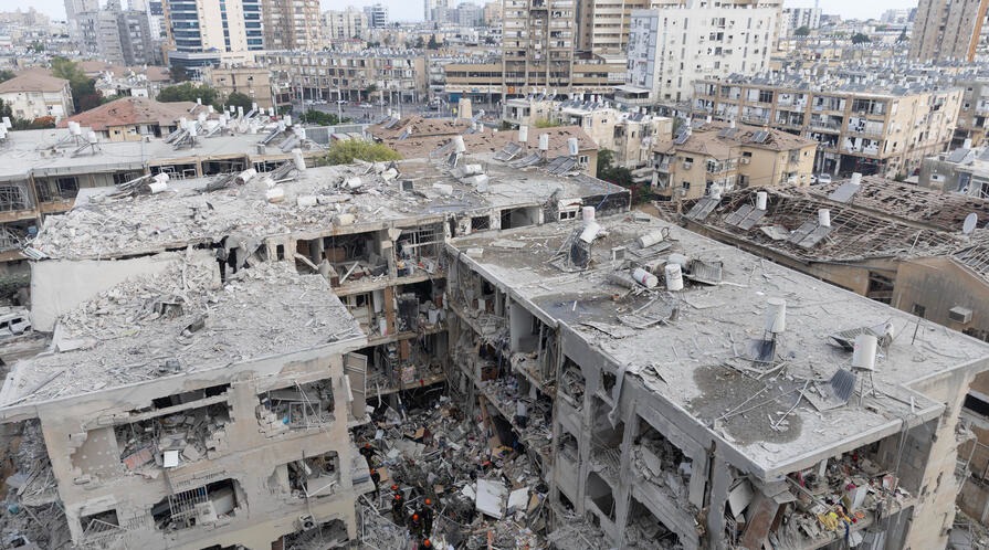 MarioNawfal's tweet image. 🚨🇮🇷 Asia is ramping up coal production because the Strait of Hormuz is closed.

The energy transition just got set back by a war nobody in Asia started.

@AFpost