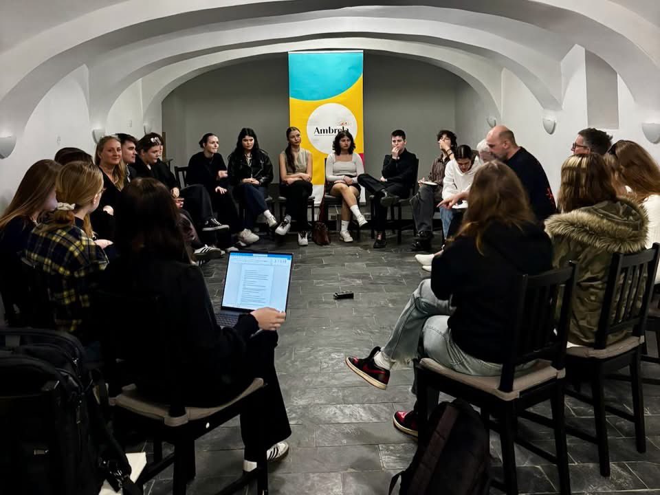 Ambrela - Platform for Development organisations tweet media