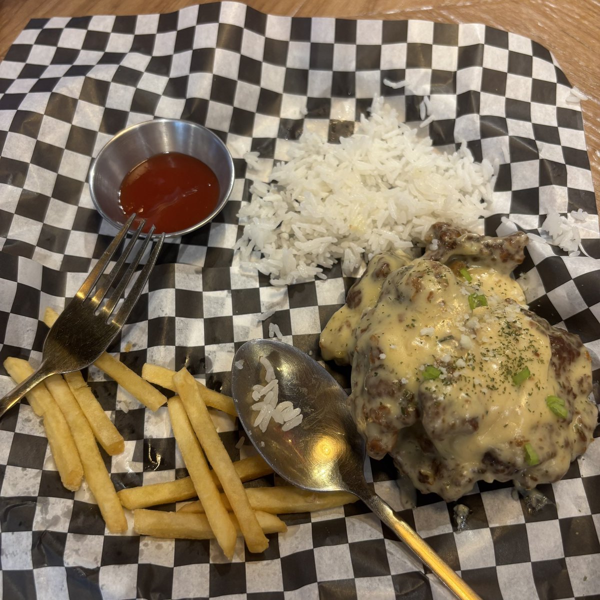 c4ls0ut's tweet image. before and after i gave my food away to my bf #portioncontrol