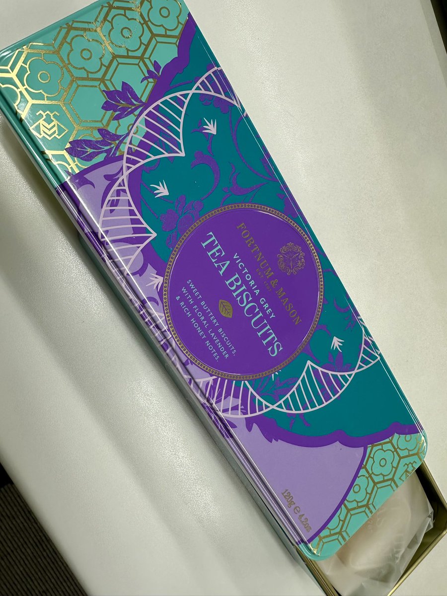 しましまulysses tweet media