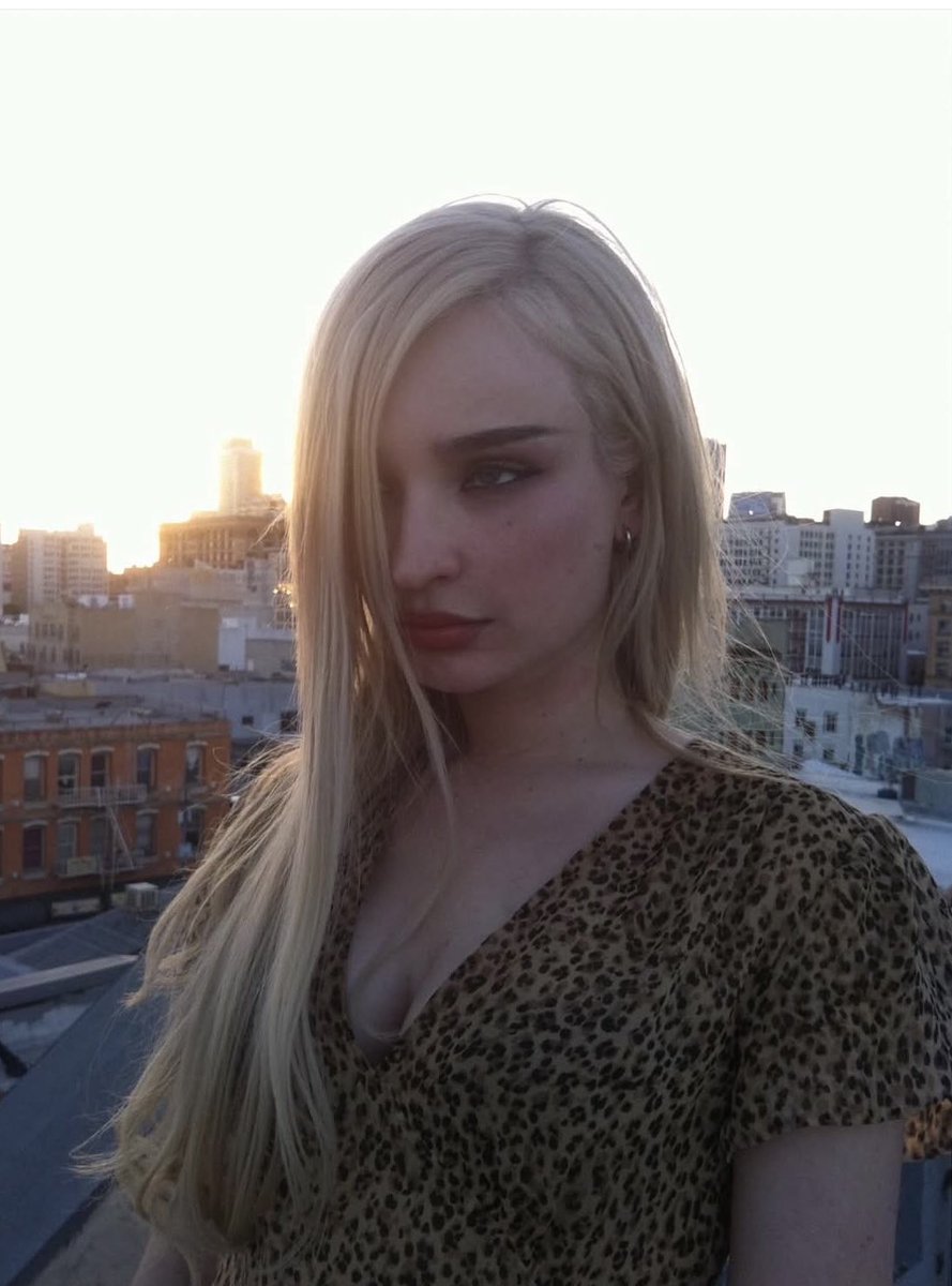 ከለላ tweet media