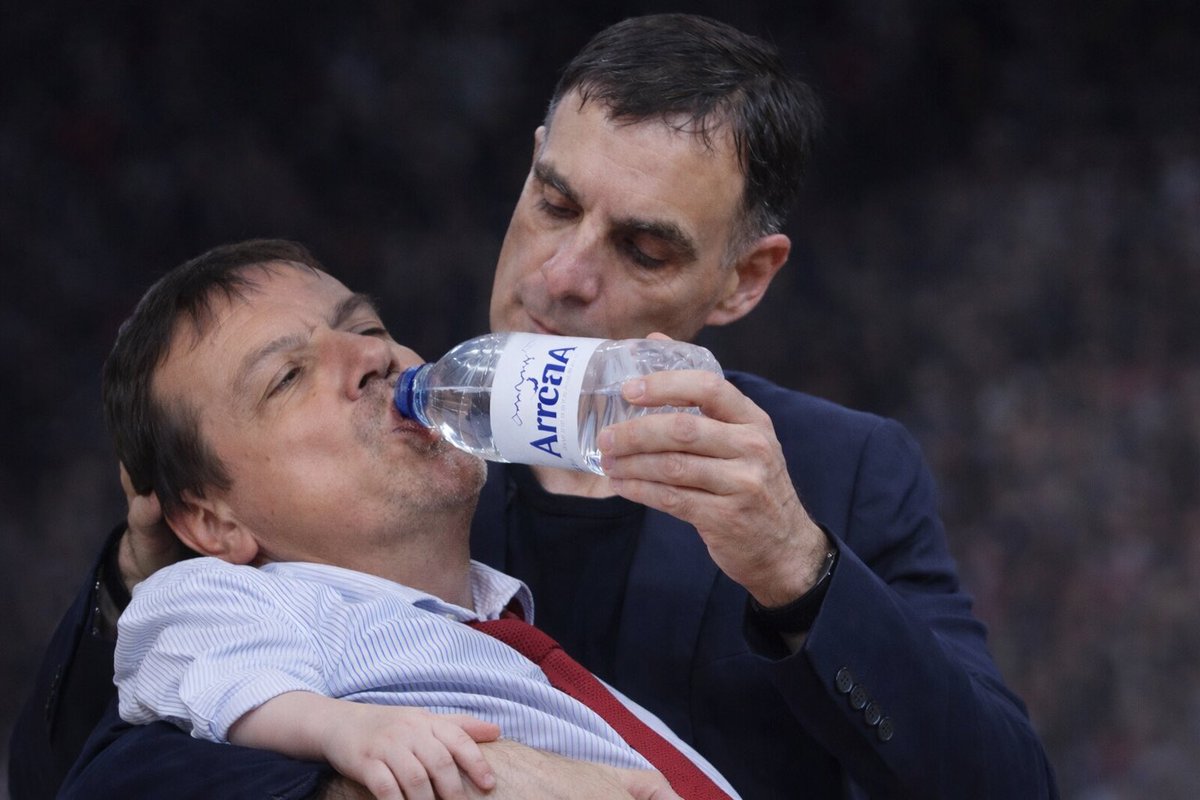 michalis7 tweet media