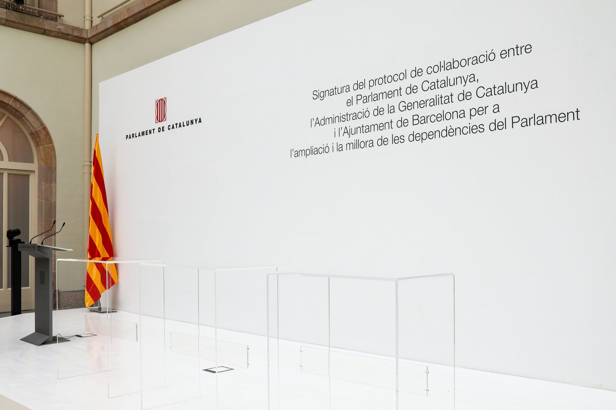 Parlament de Catalunya tweet media