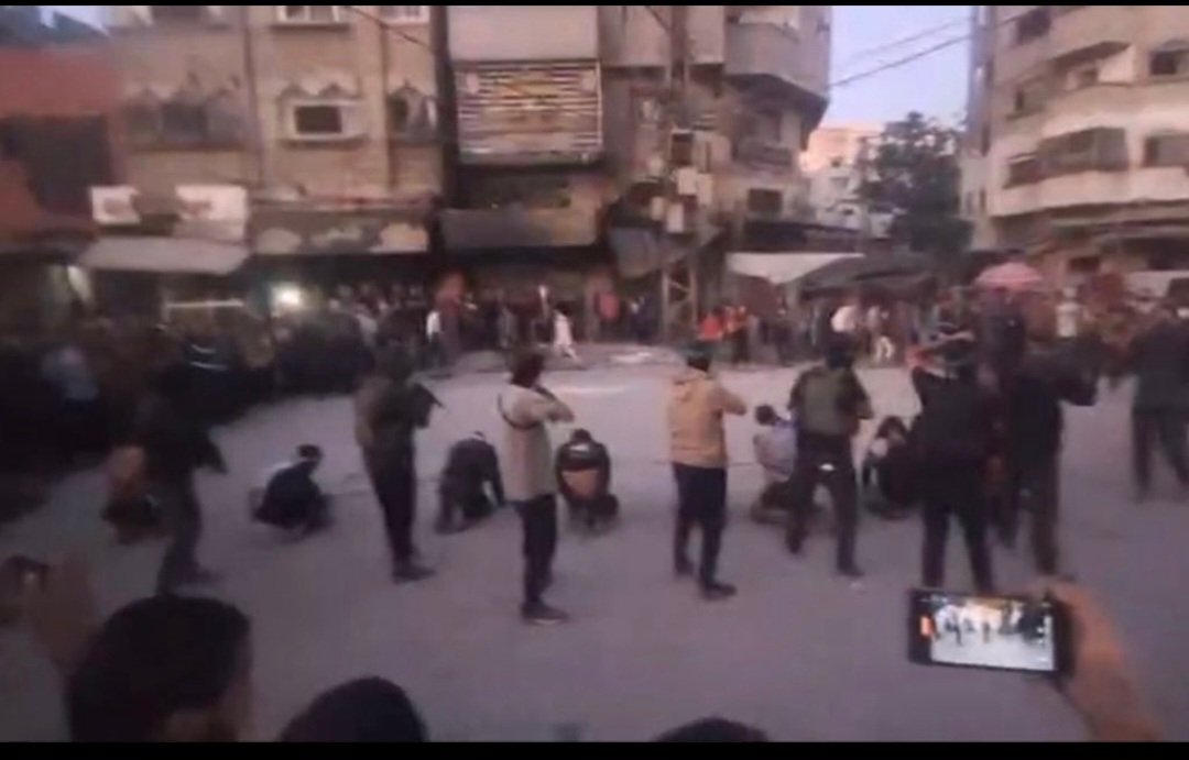 AbolishHolyrood tweet media