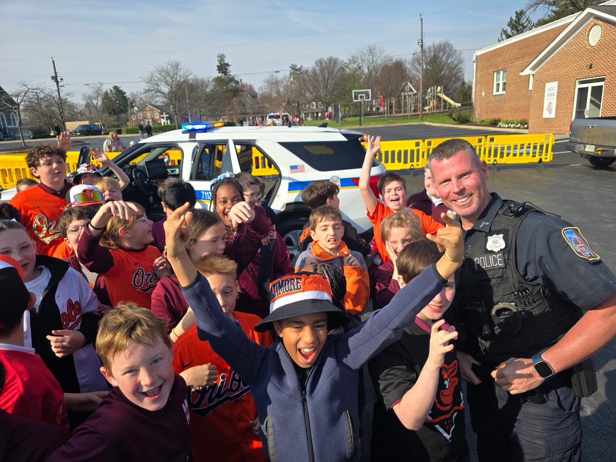 BaltCoPolice's tweet image. Our officers from the Wilkens Precinct had a fantastic time at @stmark_school "Touch a Truck" event! Students got an up-close look at our vehicles and learned about community safety. Thank you for having us! 🚓 

#BCoPD #CommunityEngagement