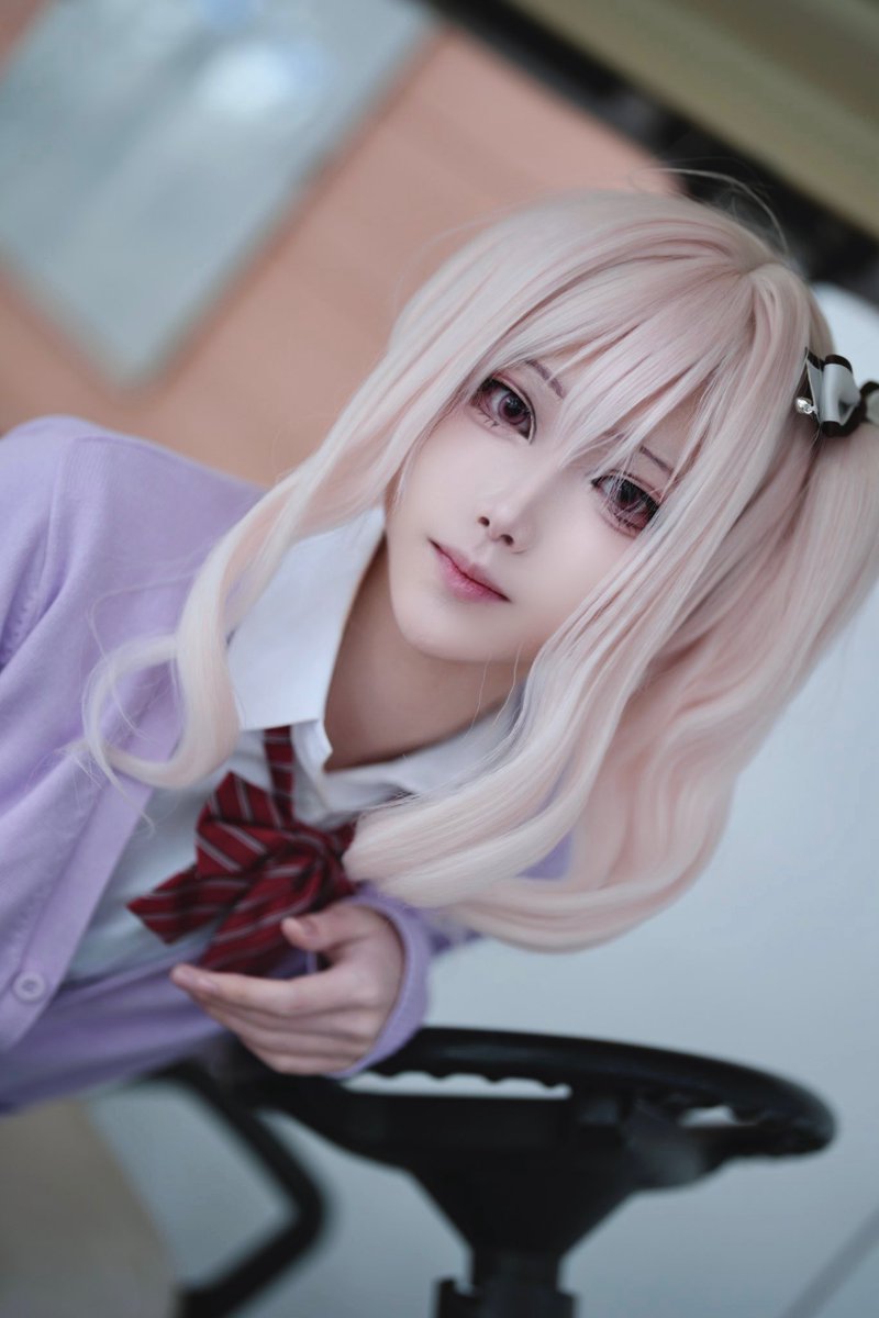 暁山瑞希コスプレ