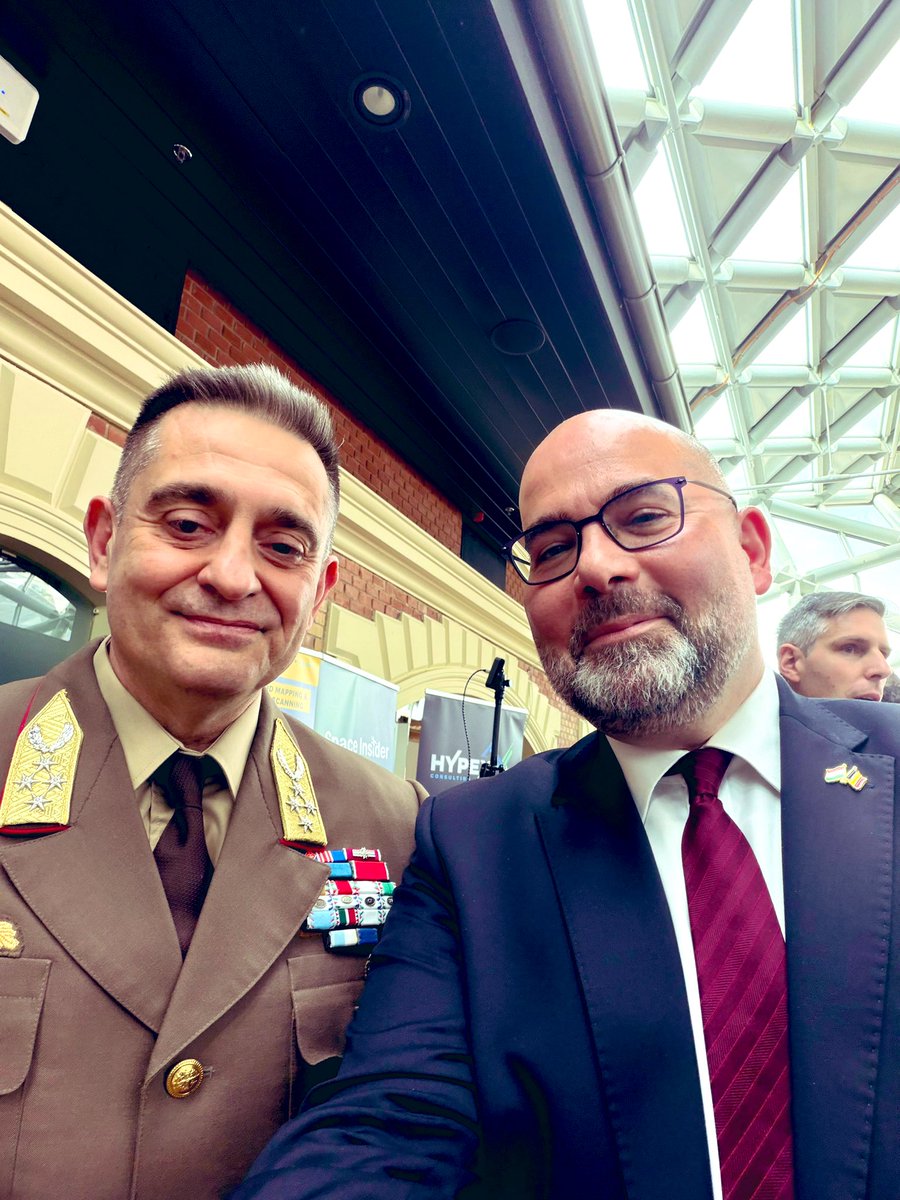 tamasivankovacs's tweet photo. 🇭🇺🤝 It was my great pleasure to meet again friend & fellow Kispest-Honvéd fan, #Hungarian Chief of Defense Gábor #Böröndi (former @NATOHungary #MILREP) during this year’s @V4_PRES #Space & #Defense Conference organized by #HYPEX Consulting in #Budapest, where I also appeared as a speaker at the Panel: “Space, Security and Sovereignty: Diplomacy in a New Strategic Era” alongside with @FRenHongrie Ambassador, H.E. @JonathanLacote and Republic of Albania Ambassador to #Hungary, Ilirian Kuka @1Kuka. @HungaryintheEU @LeventeBnflvi