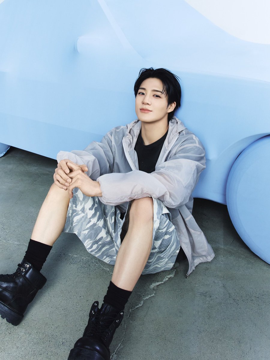 Oscar Piastri's bunny teeth tweet media