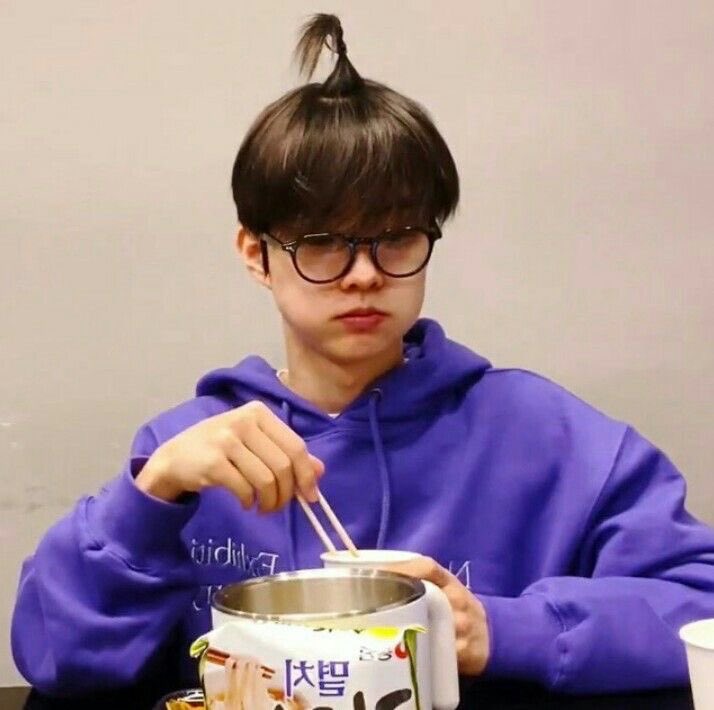 뉴냥이 tweet media