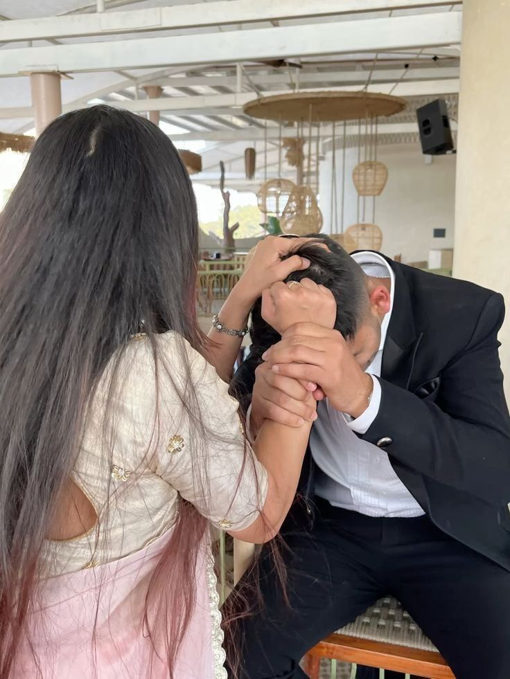 Sayantika tweet media