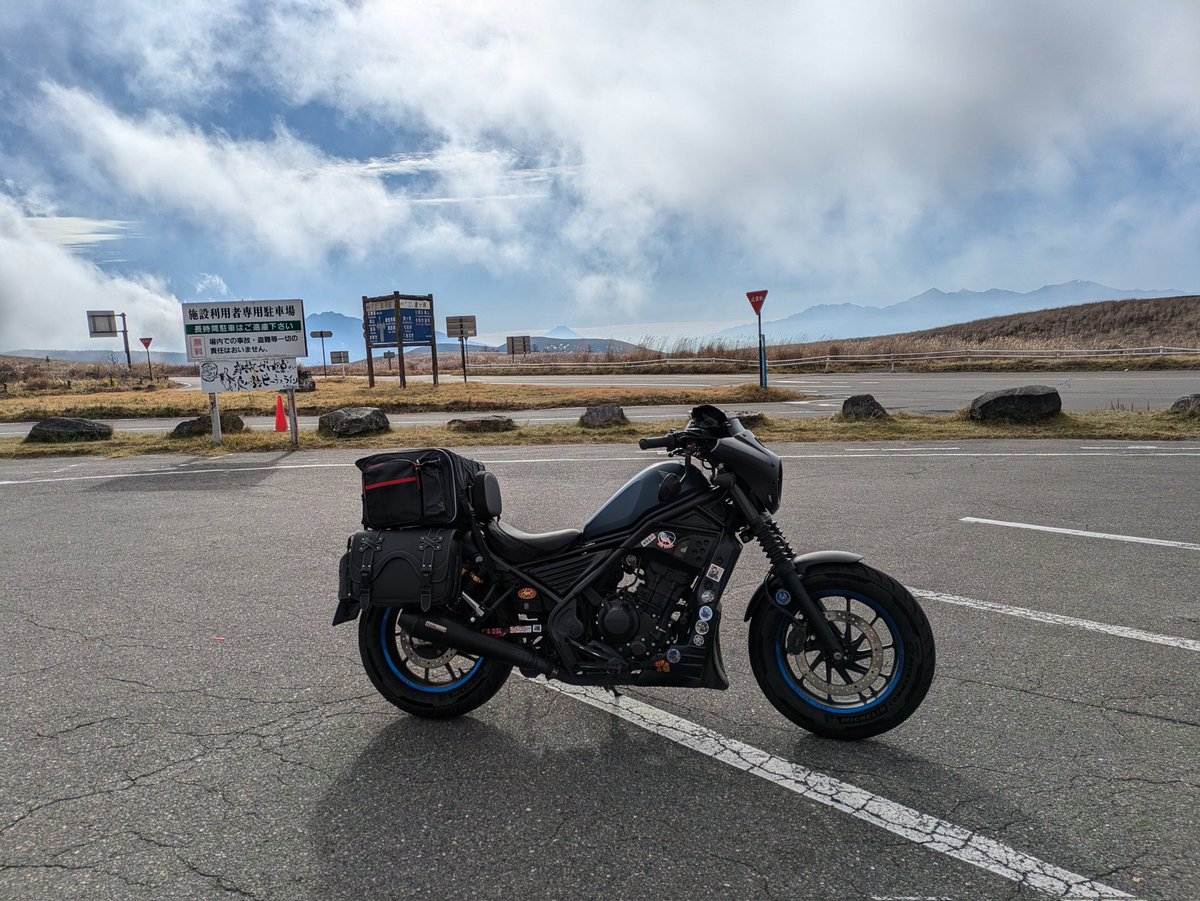 なべきち tweet media