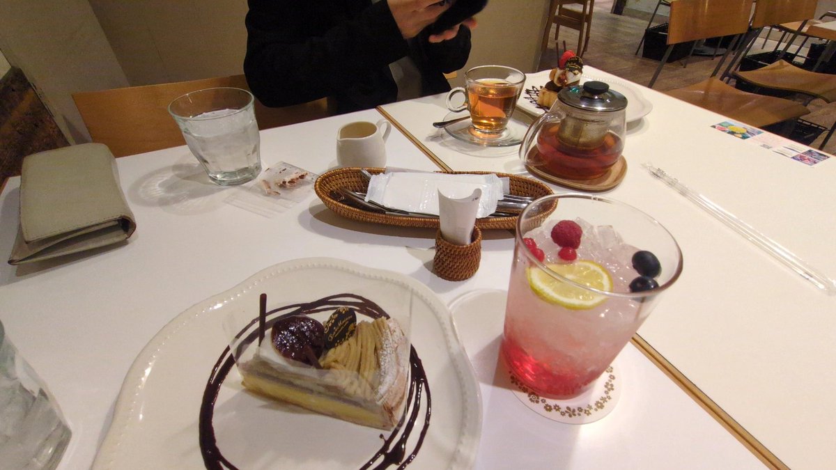 めいびー かんすけ/かんろあ tweet media