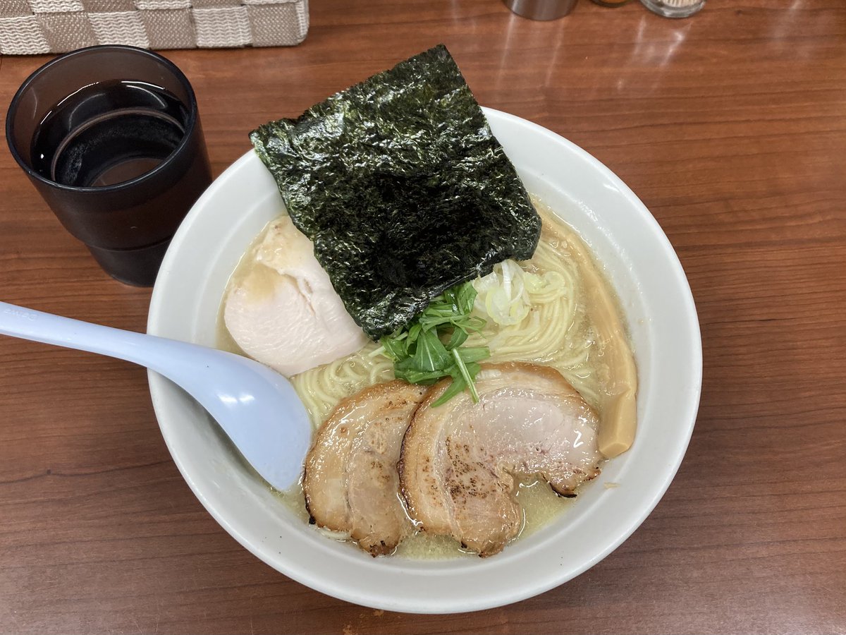 イチロウ麺 tweet media