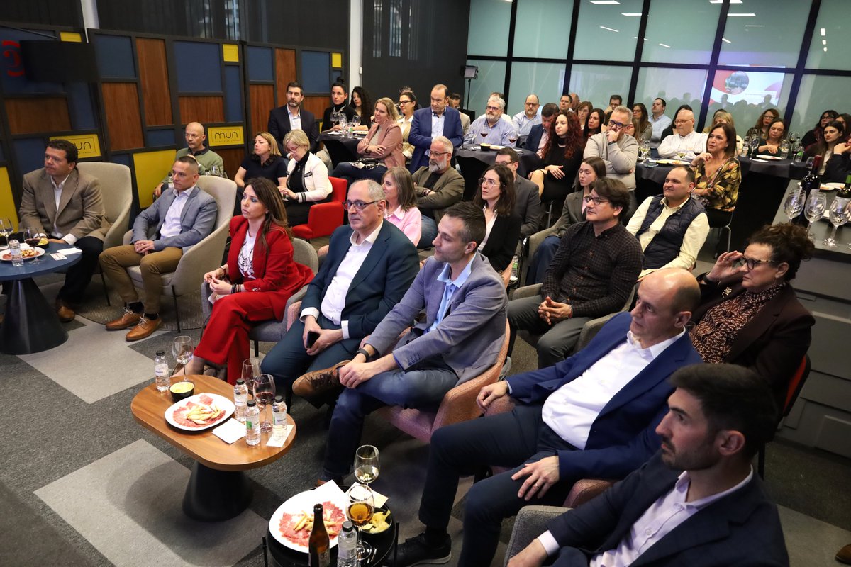 Javier Orús Lacort tweet media