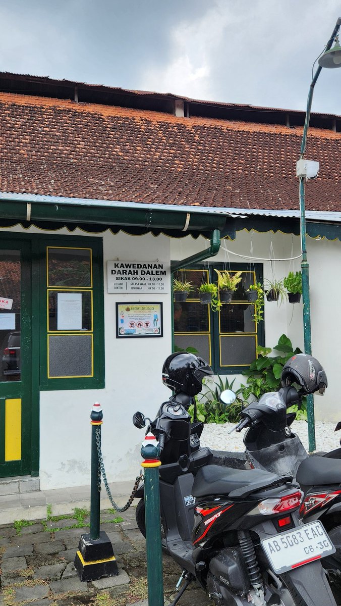 biohazard waste disposal tweet media