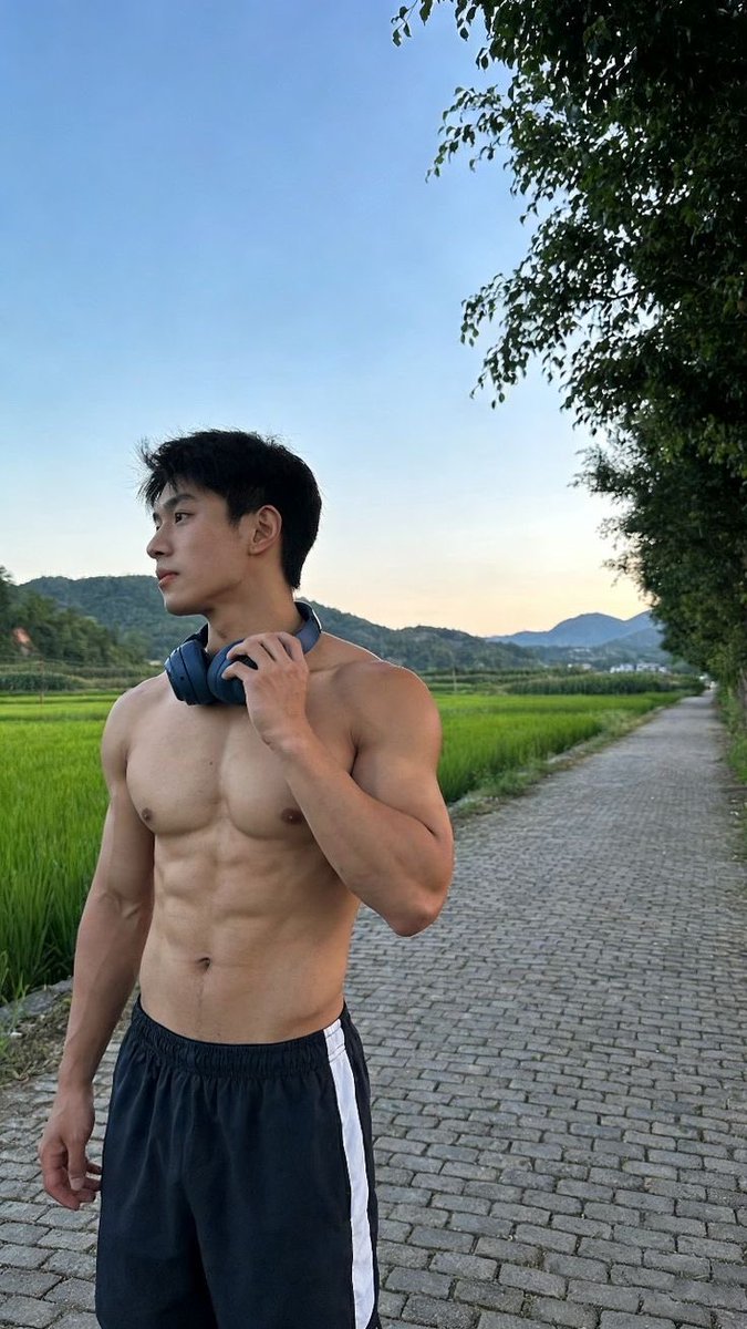 イケメンch tweet media