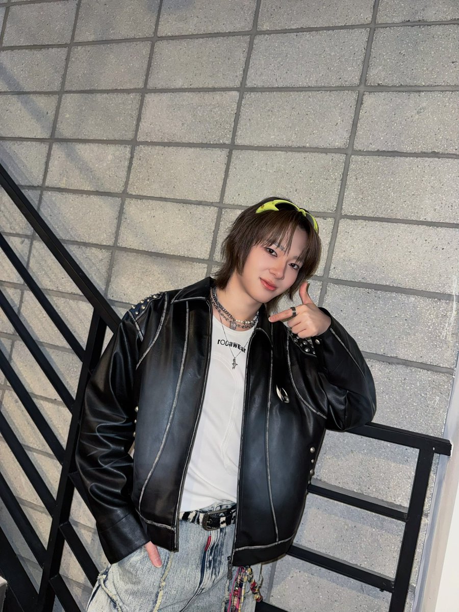 SUOLEANG tweet media