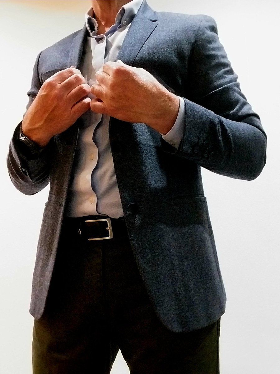 karlinhos2019's tweet image. El auténtico #atractivo no está en lo que muestras sino en lo que haces sentir
#caracter y un toque de #misterio, no pasan de #moda
Te atreves a descubrirlo?