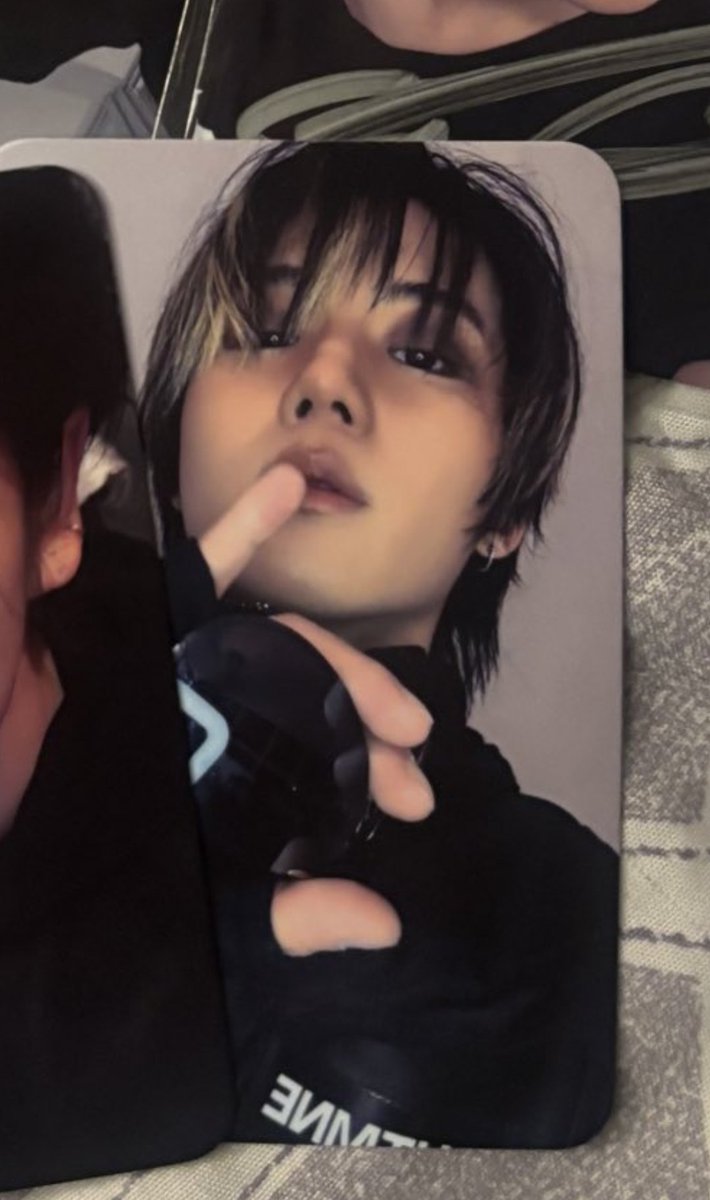 bambi .☘︎ ݁˖ tweet media