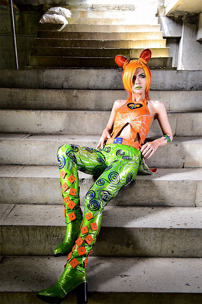 藍銅鉱Sui（左) tweet media