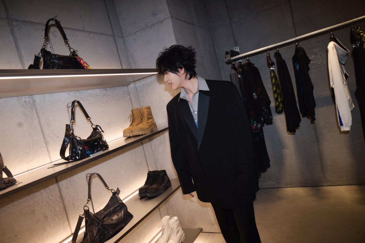 전헌 공작실 샤홍슈 업데이트 🫶