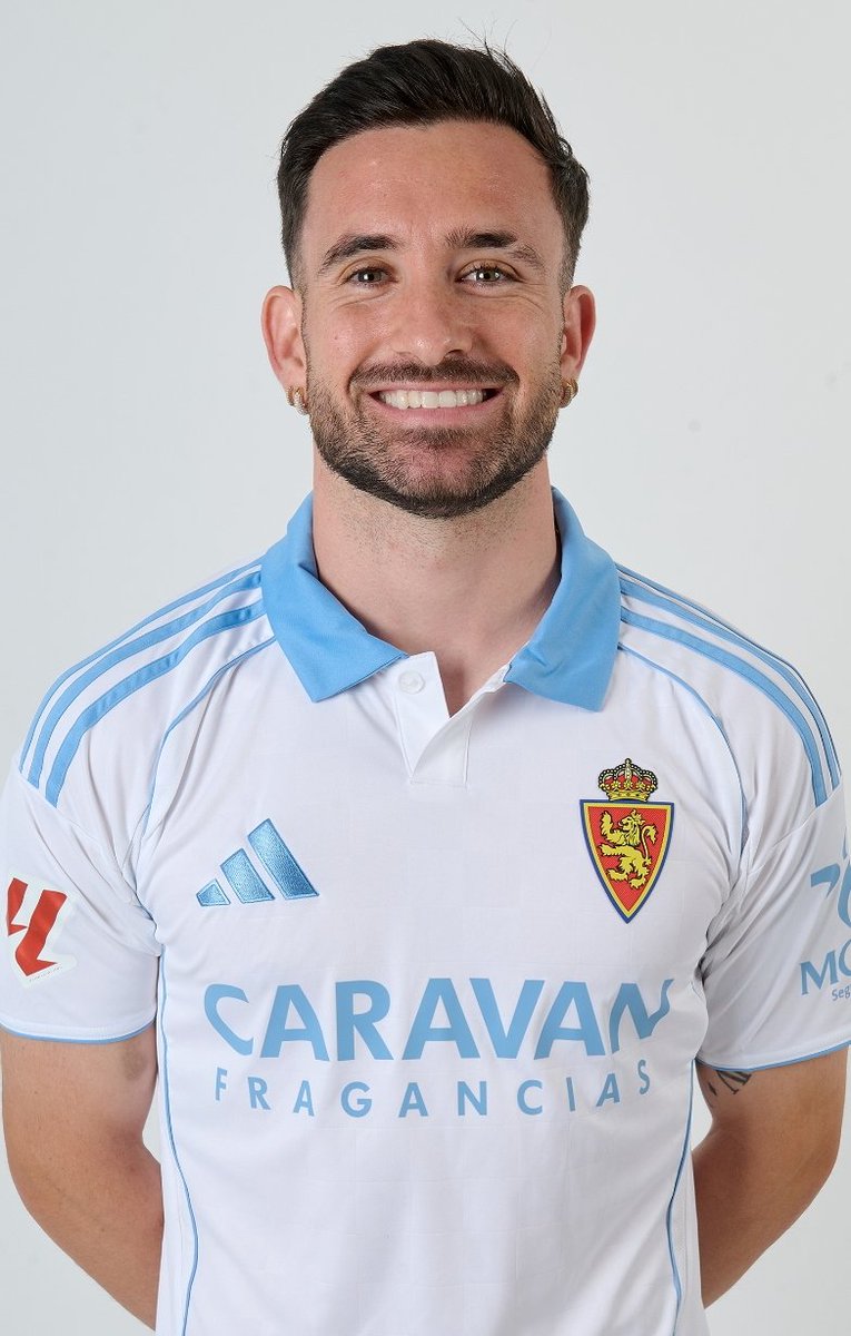 🐝ZARAGONÍA🐝 tweet media