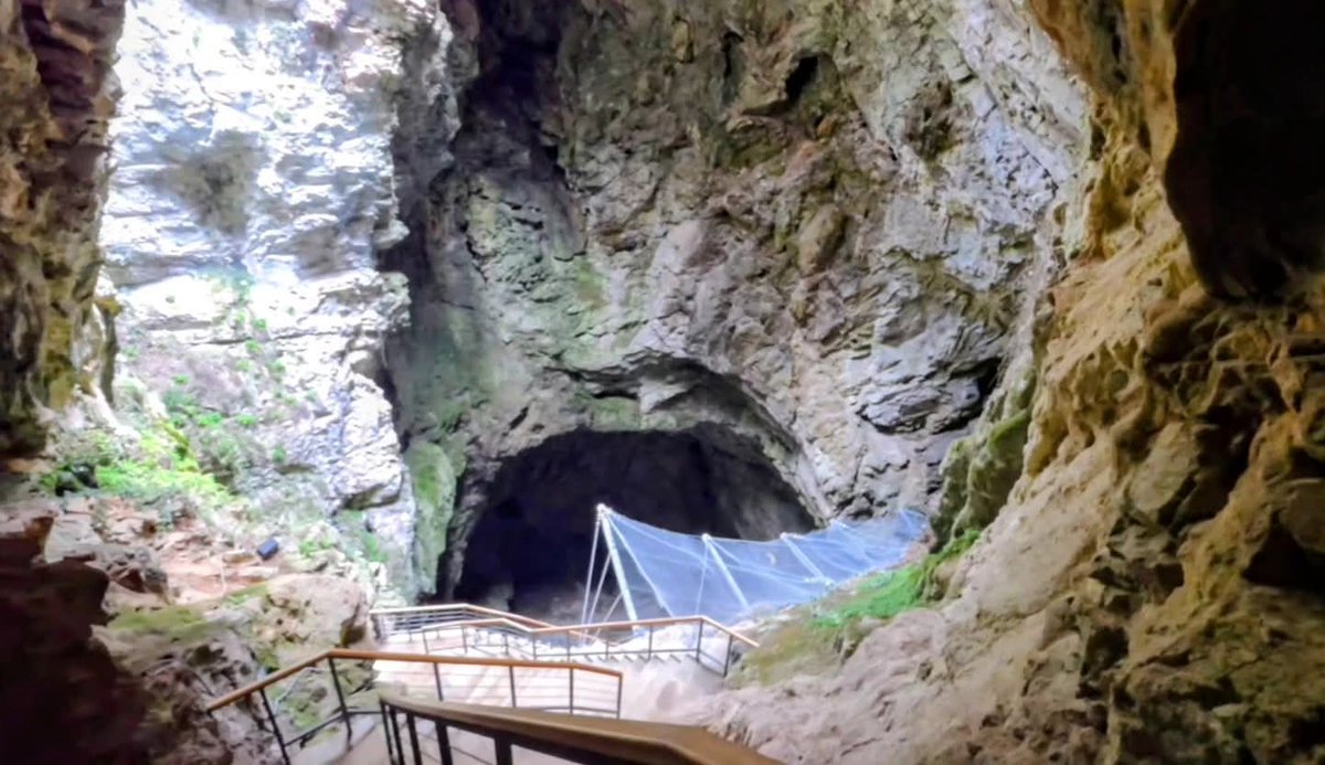 AHDAT_DAKHLA's tweet image. مغارة افريواطوا في تازة بعد الترميم وطول الإنتظار.
  المغارة ما زالت مغلقة للأسف .
#taza #tazacity #tazavillemaroc #تازة