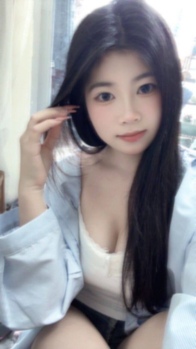 MistyBeggs's tweet photo. 老师020

点我头像看简介玩我或联系https://t.co/CgBLNLRuHK

ᴹᵃʸ ʸᵒᵘʳ ˡⁱᶠᵉ ᵇᵉ ᵃˡʷᵃʸˢ ʷᵃʳᵐ ᵃⁿᵈ ᵍᵉⁿᵗˡᵉ ᵃⁿᵈ ˢʰⁱⁿⁱⁿᵍ.

“愿你的生活常温暖 日子总是温柔又闪光”

隆阳区 https://t.co/muBoxJh3yu