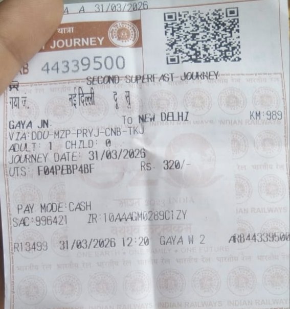 Krishan05723336's tweet photo. @drmdnr @RailwaySeva @RailMinIndia @AshwiniVaishnaw I have no any PNR number. I have General Ticket only. My contact number is 9572323315 https://t.co/tUUZ4UGv1L