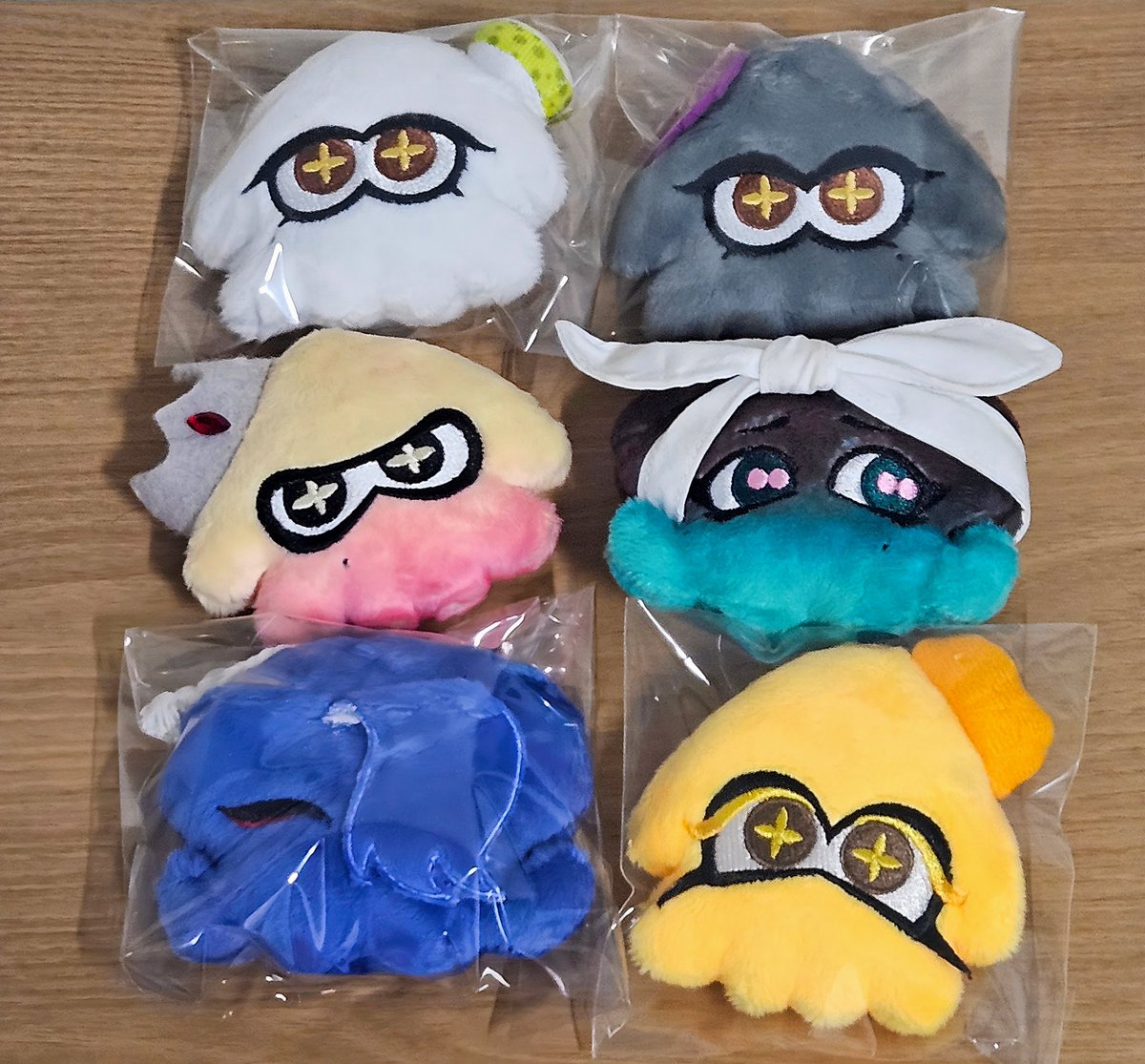 steamegg_sp's tweet photo. 올컴햇어요🤍🖤🩷💚💙💛 https://t.co/SNeueOVZrJ