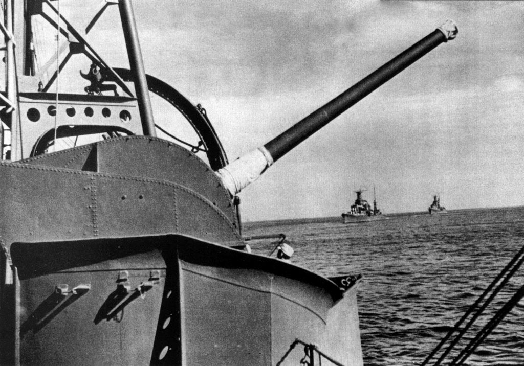 日本軍さん tweet media