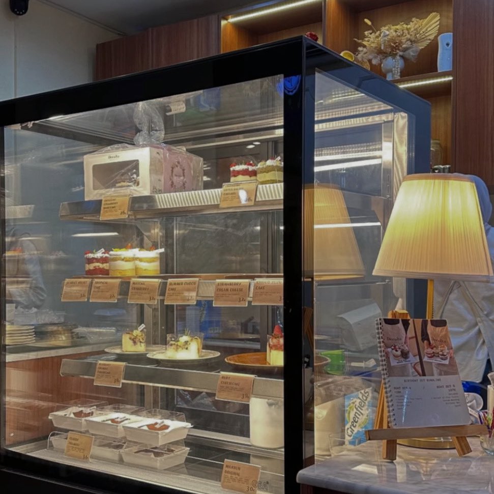 许, LEANNE. tweet media