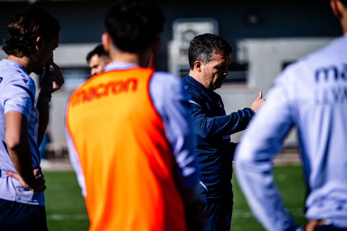 Levante UD tweet media