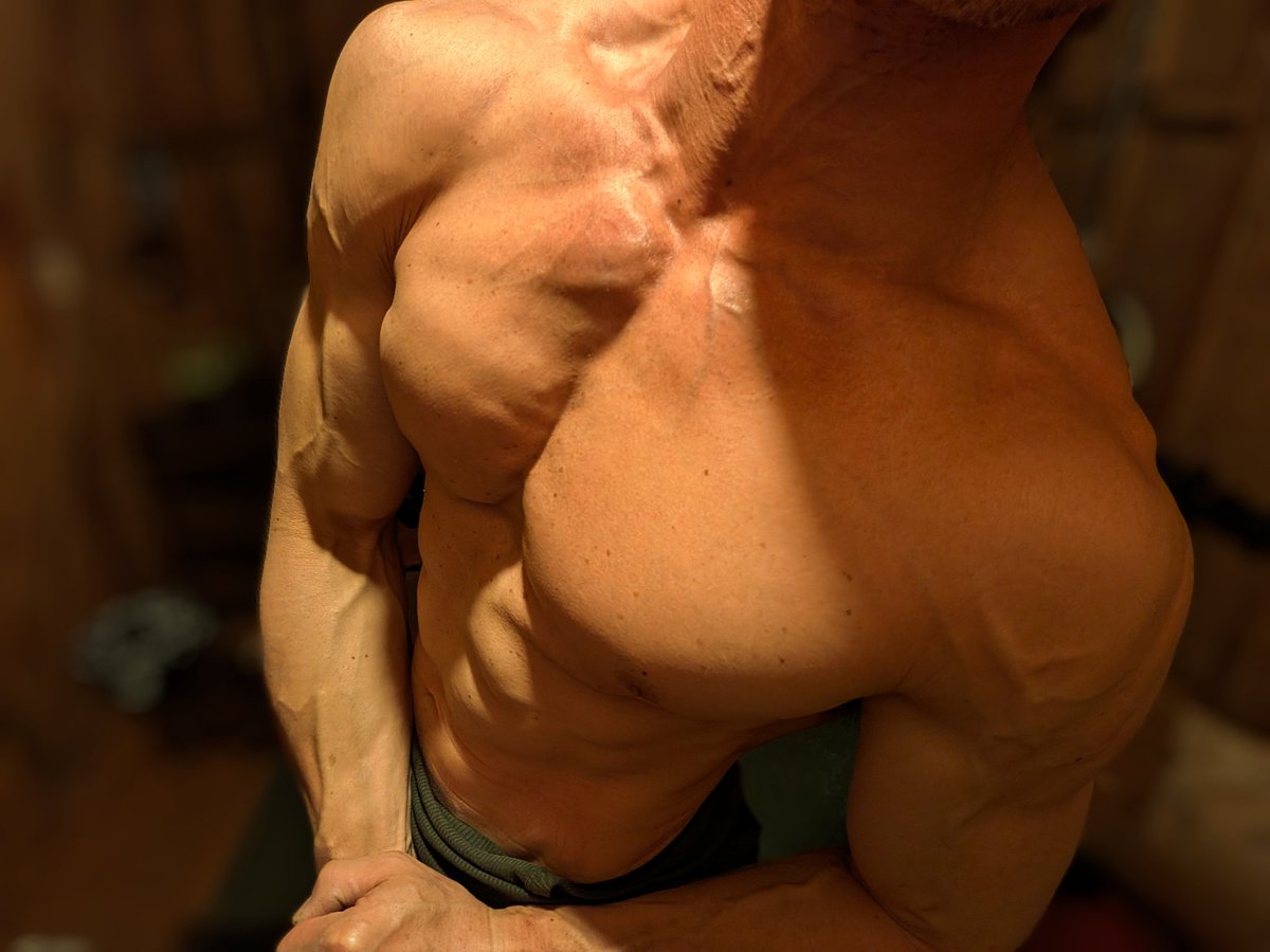 ゆー防 tweet media