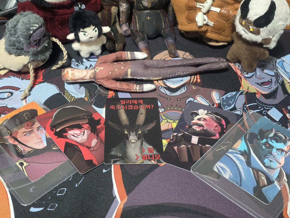 아앙 너무 좋다 ㅋㅋㅋㅋㅋㅋㅋㅋㅋㅋㅋ 정성이 느껴지네요. 진짜 존나 큰 감동을 느꼈습니다. 이제부터 나 드디어 좀 오타쿠 된 느낌이랄지??ㅋㅋ