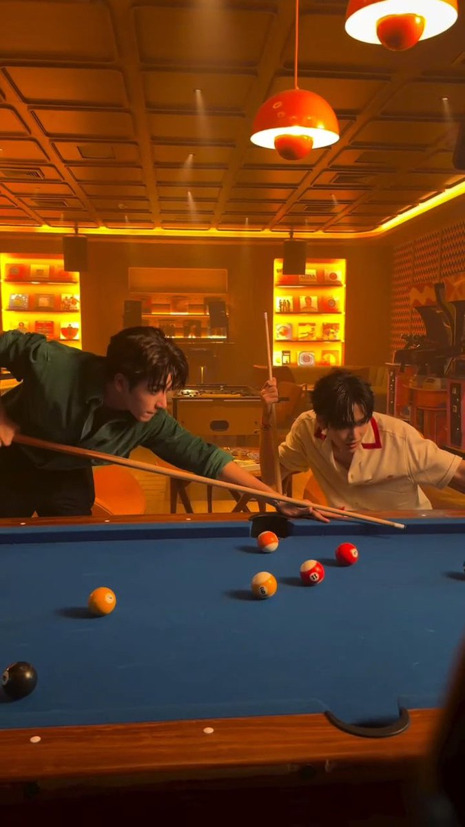 boonzoonlee's tweet image. BTS MV อะ-รัก-อะ-รัก (A-Rak-A-Rak) - Perth Tanapon, Santa Pongsapak + MVขีดเขียนเรื่องเรา (Written in Our Hearts) Ost.รักครูเท่าโลกเลย Love you teacher - Perth Tanapon ☁️☀️

#ArakArak_MV #WrittenInOurHeartsMV 
#PerthSanta 
#PerthTanapon #Santapp

IG : sondaoidop