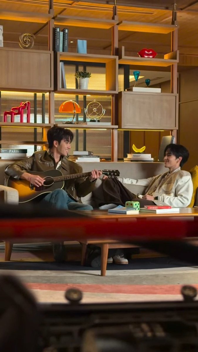 boonzoonlee's tweet image. BTS MV อะ-รัก-อะ-รัก (A-Rak-A-Rak) - Perth Tanapon, Santa Pongsapak + MVขีดเขียนเรื่องเรา (Written in Our Hearts) Ost.รักครูเท่าโลกเลย Love you teacher - Perth Tanapon ☁️☀️

#ArakArak_MV #WrittenInOurHeartsMV 
#PerthSanta 
#PerthTanapon #Santapp

IG : sondaoidop