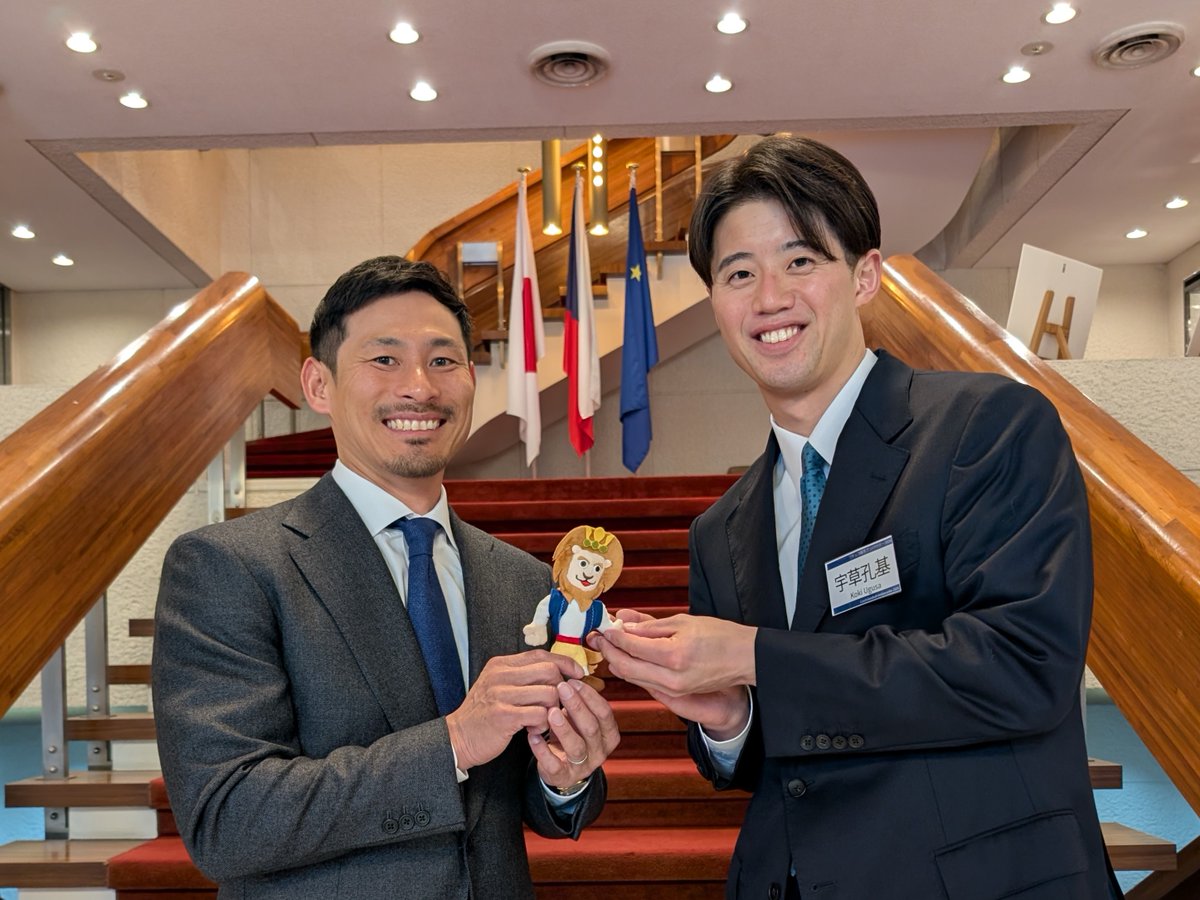 レフ丸🦁チェコ政府観光局マスコット tweet media