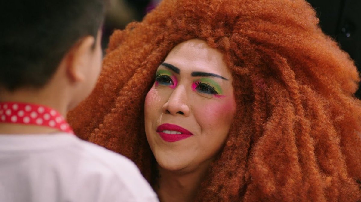 manic pixie dani girl tweet media