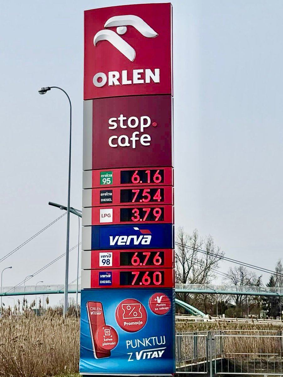 Barbara Zdrojewska tweet media